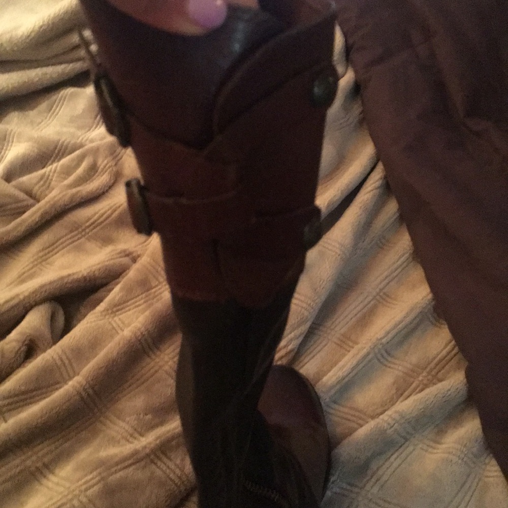 Tall boot - Picture 2 of 5
